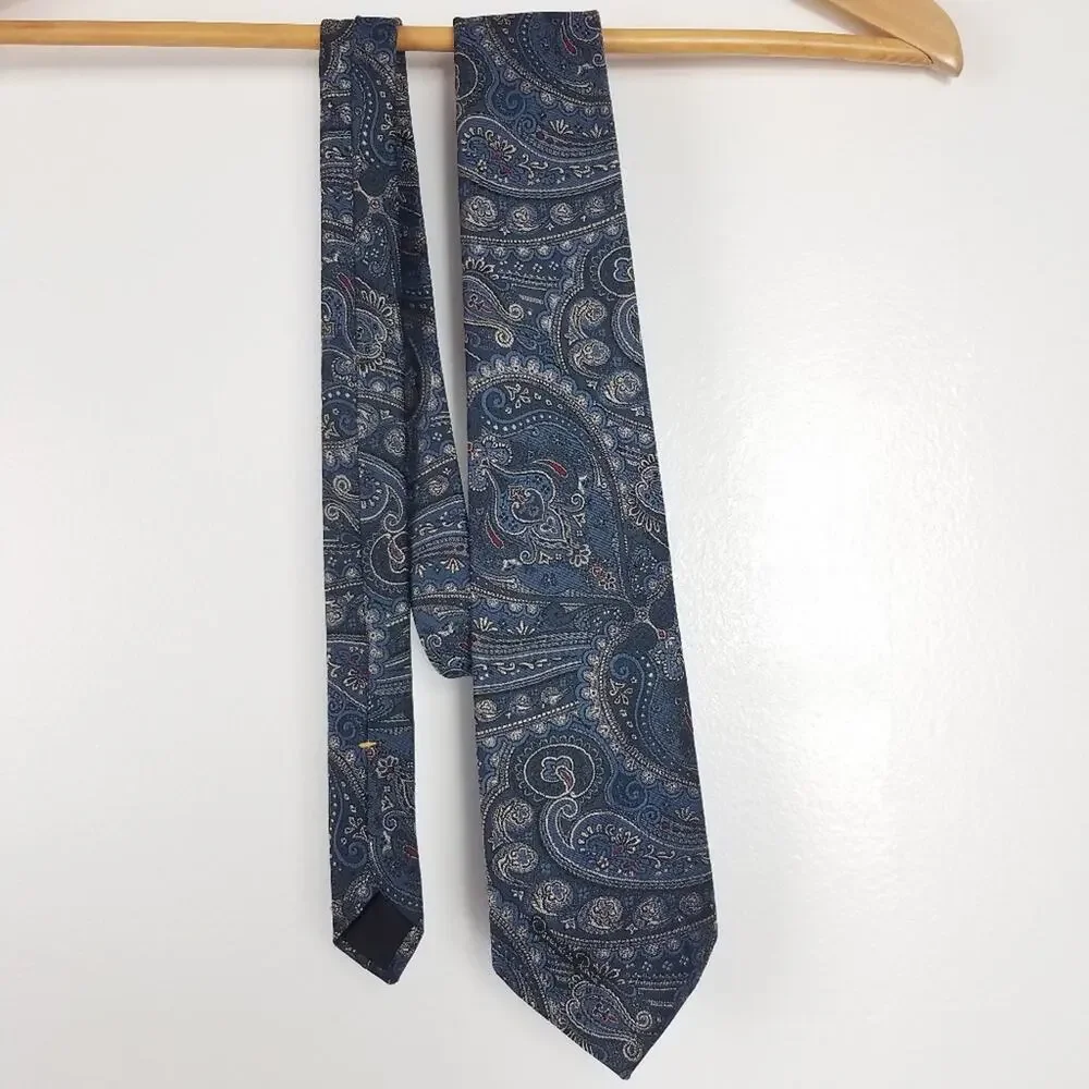 Oscar de la Renta | Blue Paisley Tie